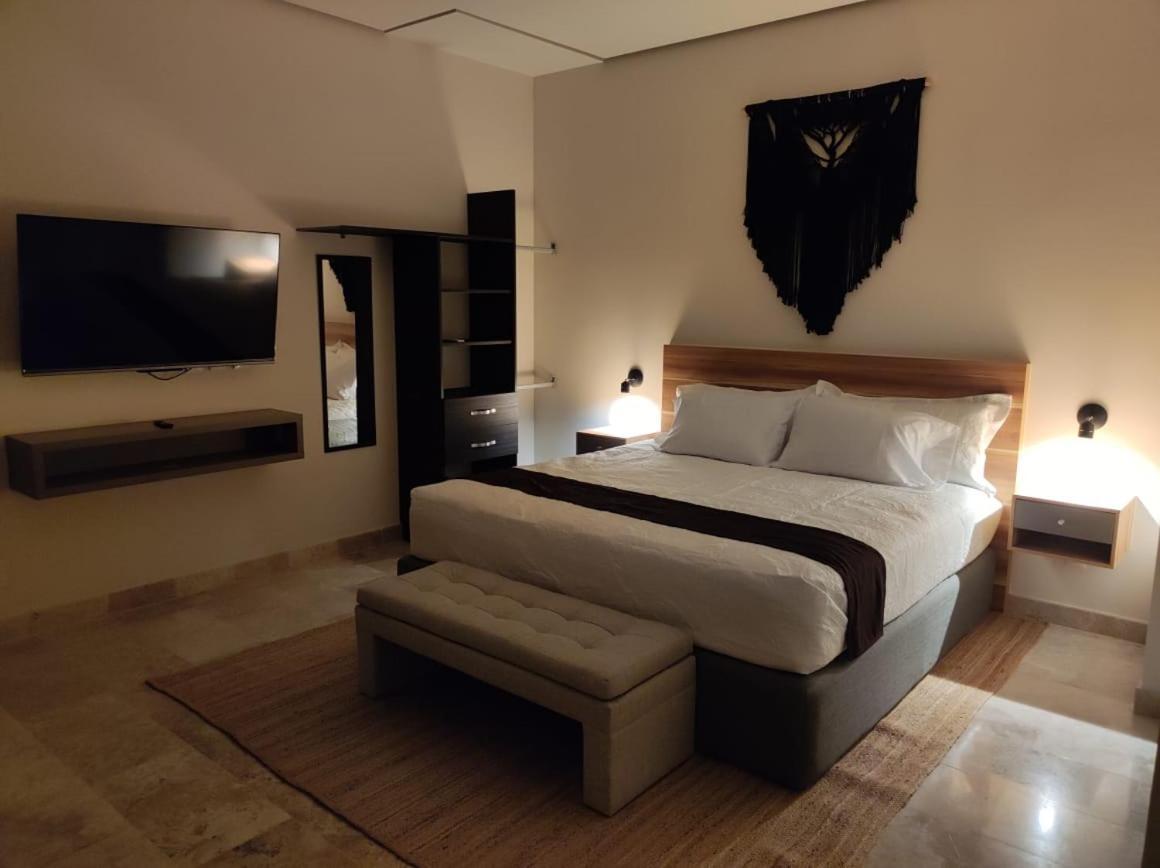 Mya, Elle & Elena Residences *